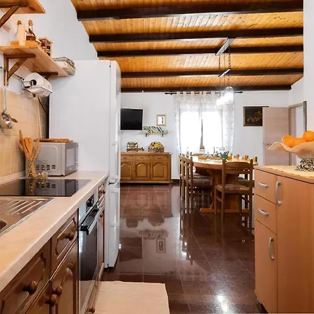 Haus Plum Labin (Istria)