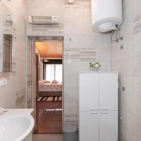 Nyaraló Haus Plum *
